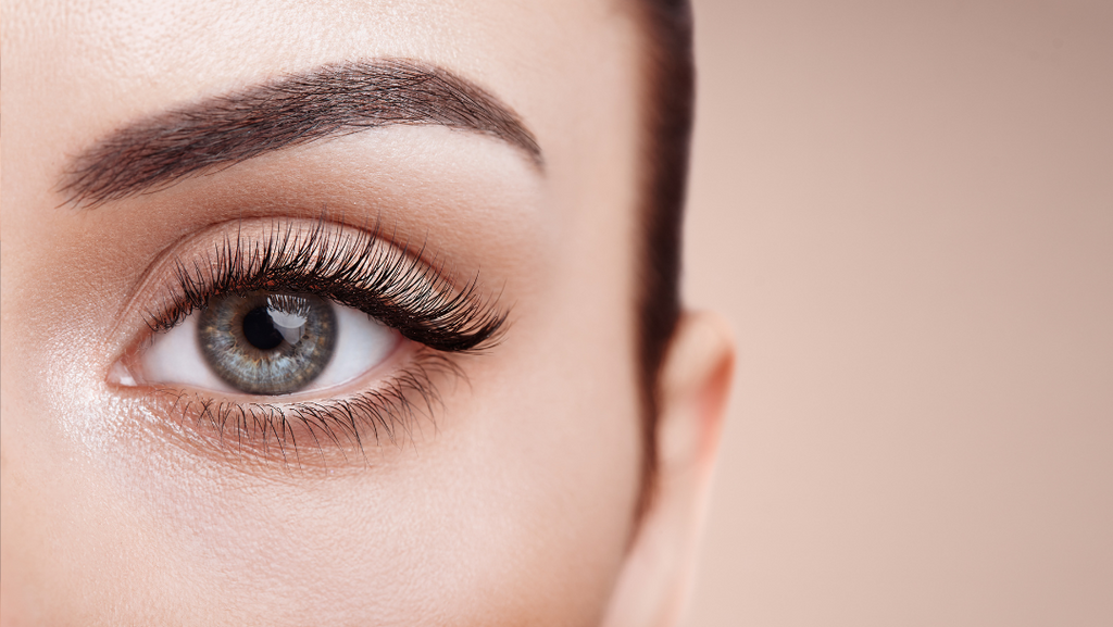 Wimpernlifting: Perfekte Wimpern zu Hause - Wie man Wimpernlifting selbst durchführt